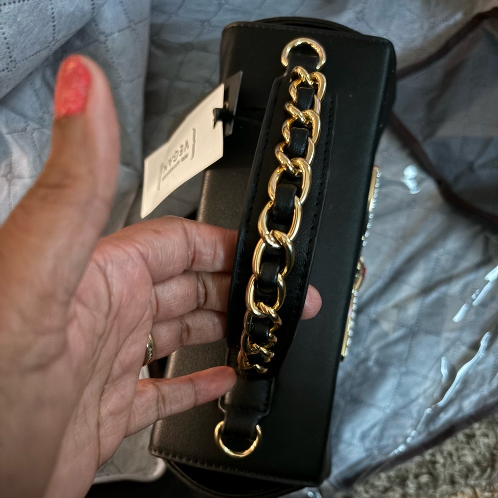 Soulfina Vegan Leather Butterfly Purse Bee Purse.